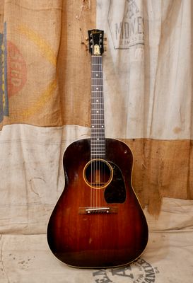 1946 Gibson J-45 Script Logo Sunburst