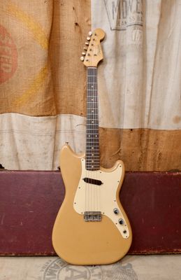 1960 Fender Musicmaster Desert Sand