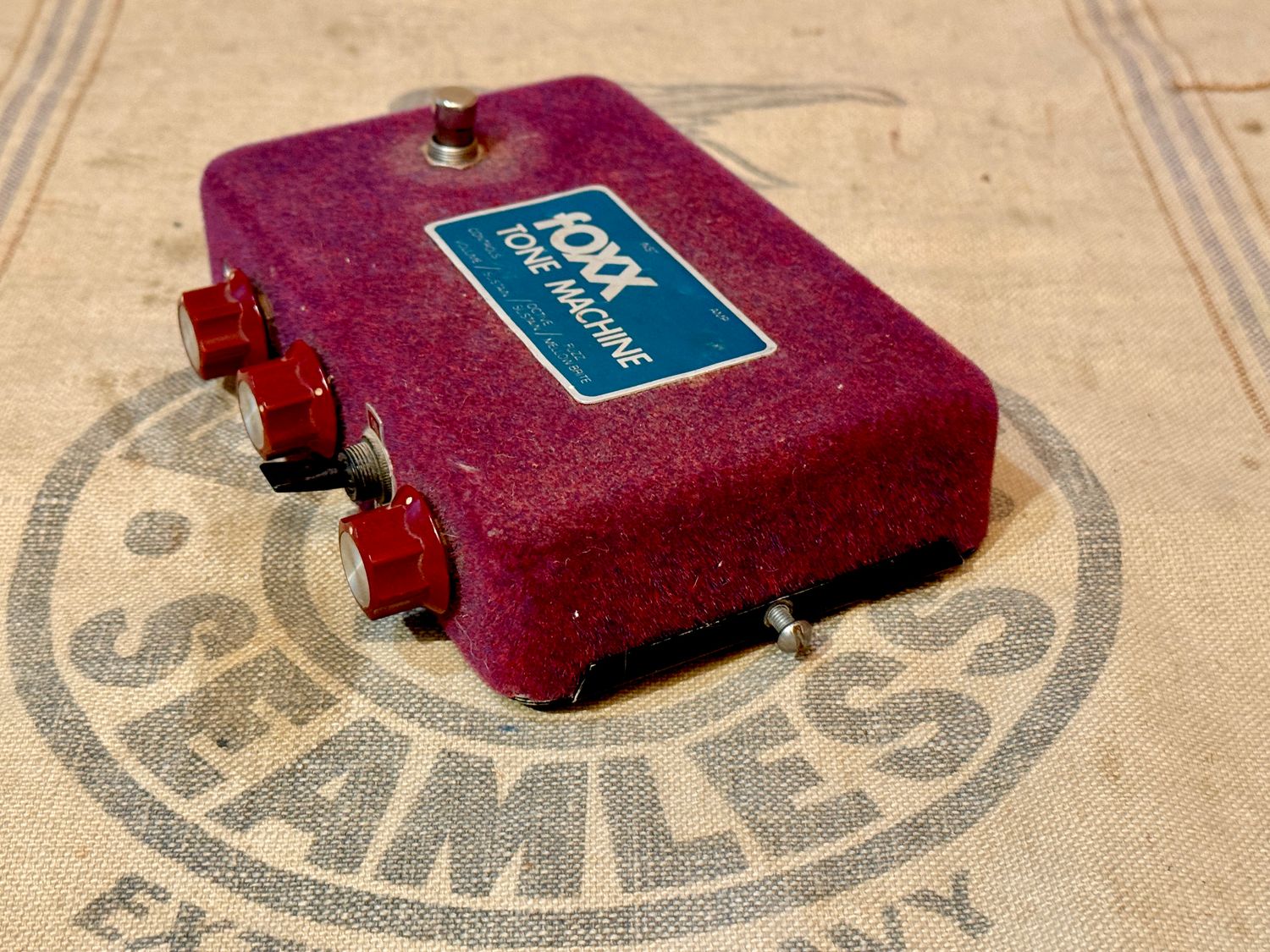 FOXX Tone Machine Clone Octave Fuzz ファズ Foxx Tone Machine