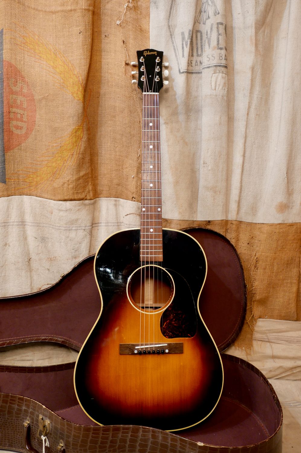 1955 Gibson LG-2 Sunburst