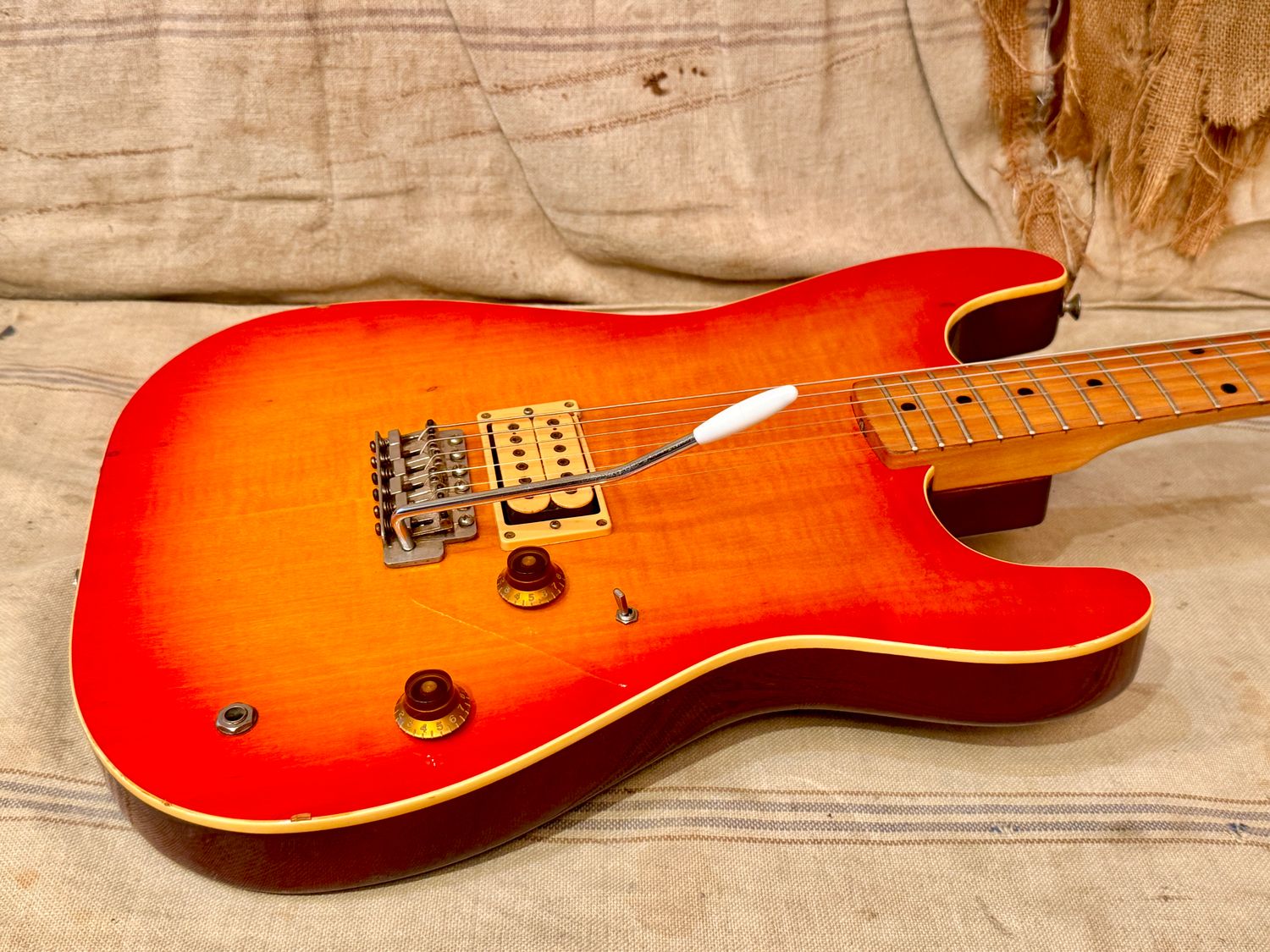 1981 Tokai VS-60 Springy Sound Sunburst Flame Maple Top