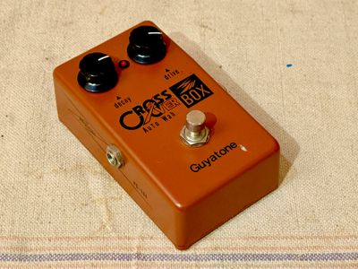 Guyatone PS-104 CROSS OVER オートワウ グヤトーン 1980s Guyatone PS-104 Cross Over Box Auto Wah