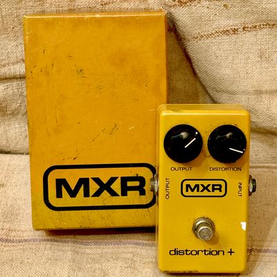 1980 MXR Distortion + Plus Block Logo Yellow w/Box