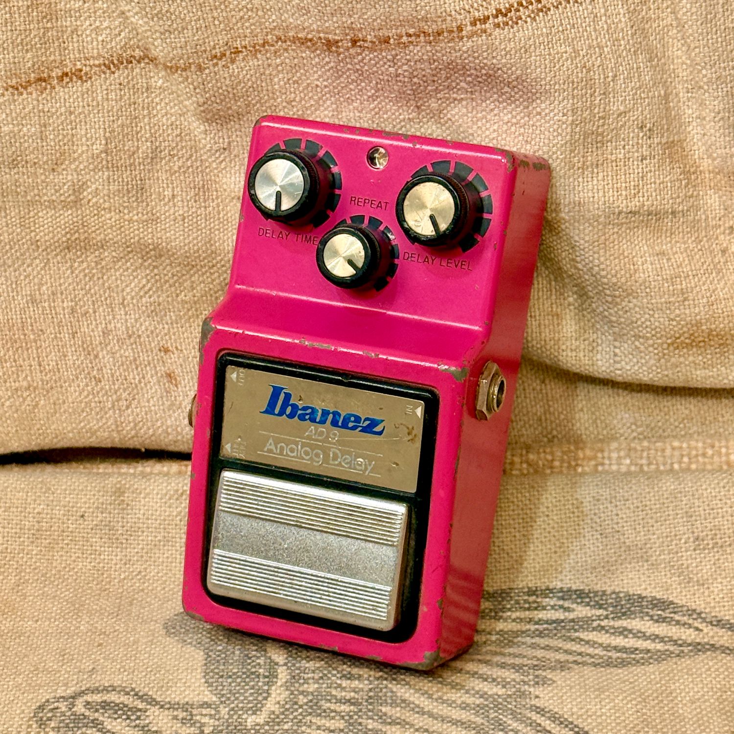 1984 Ibanez AD-9 Analog Delay Pink
