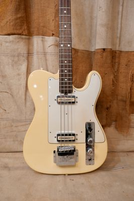 1972 Hofner 186 Solidbody Bass Guitar