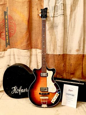 2015 Hofner 500/2 Club Bass Double Cutaway Reissue  Sunburst