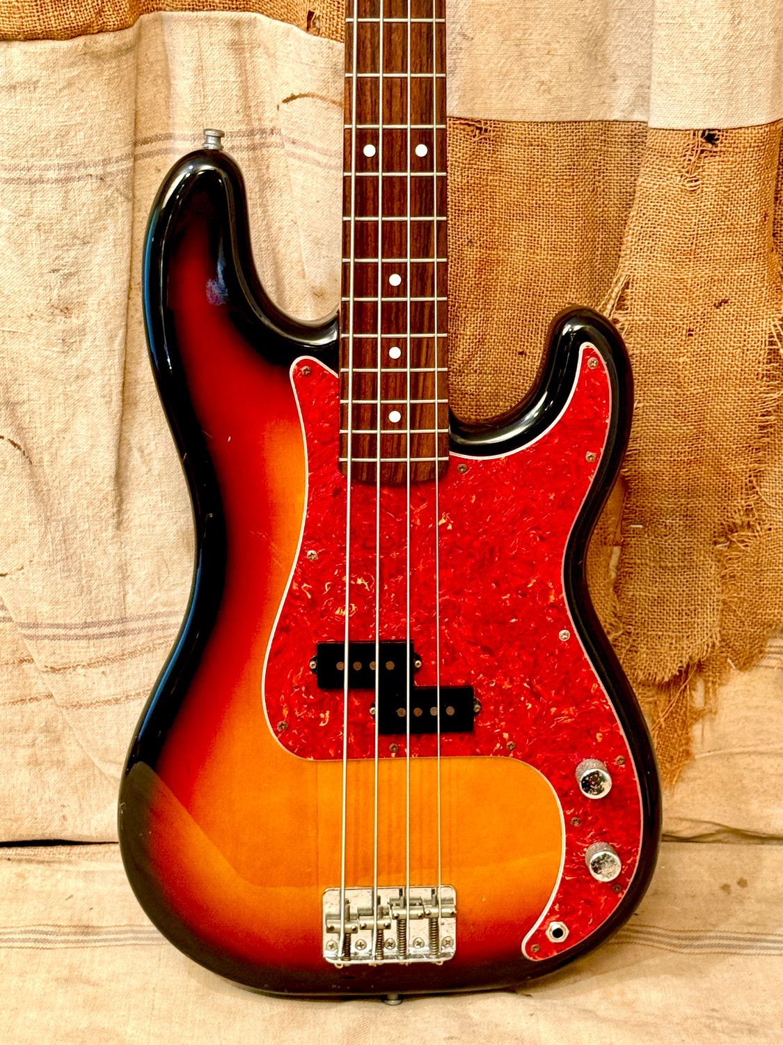1990 Fender MIJ '62 RI Precision Bass Sunburst