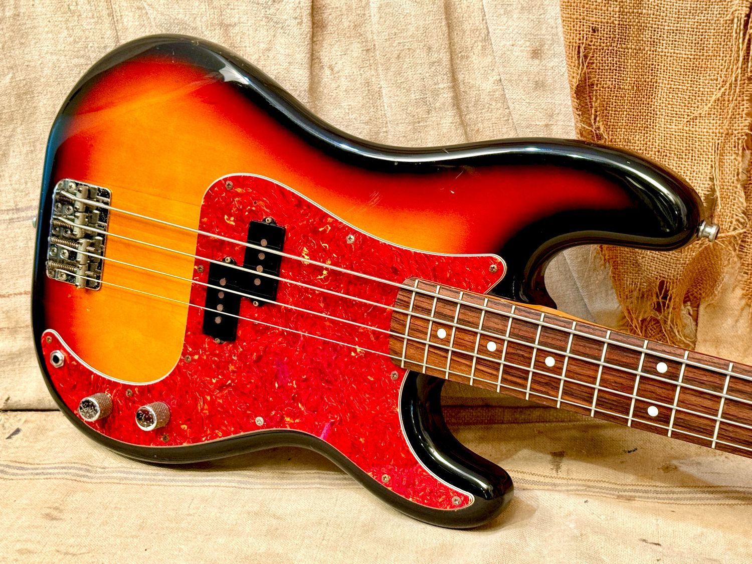 1990 Fender MIJ '62 RI Precision Bass Sunburst
