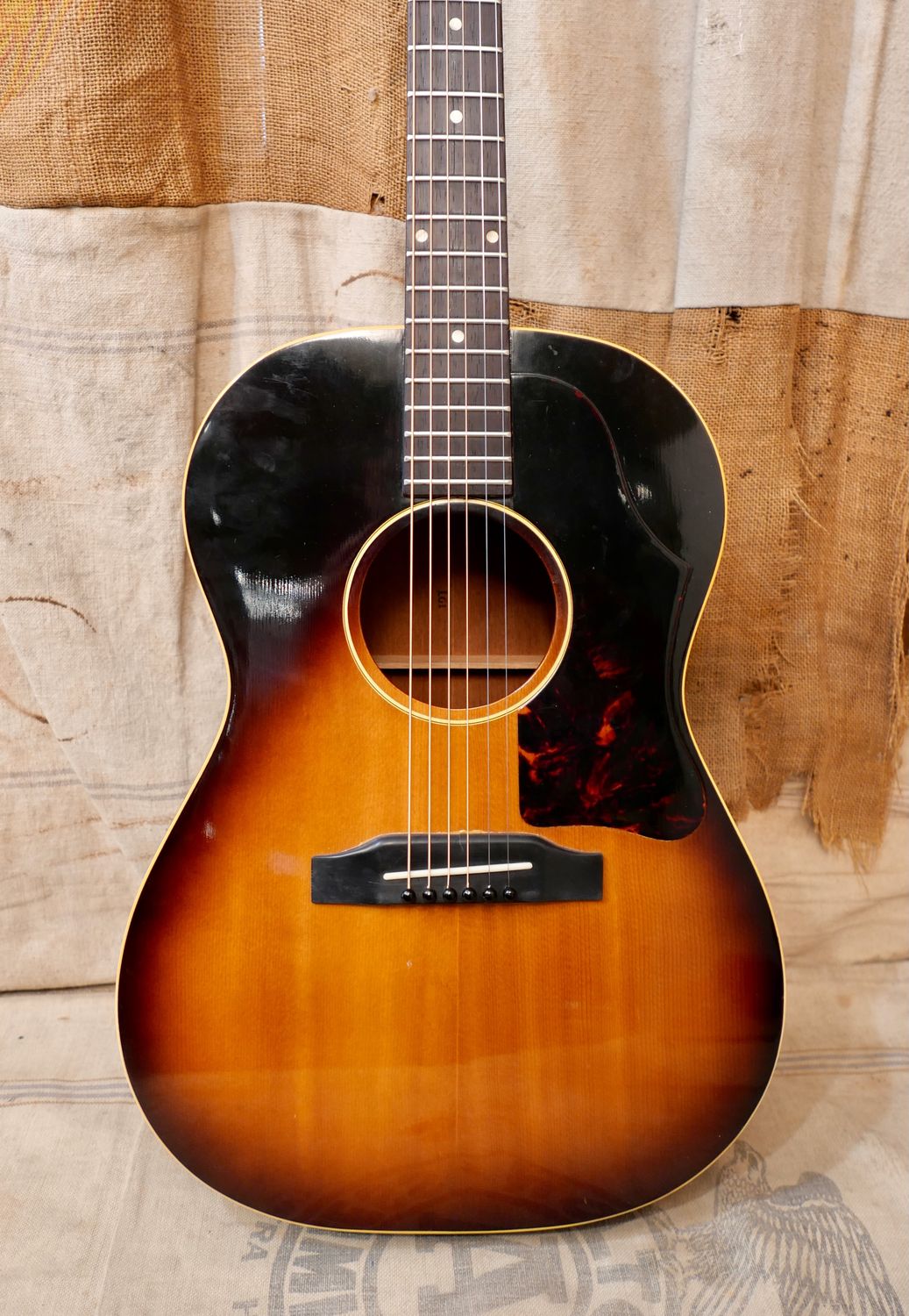 1964 Gibson LG-1 Sunburst