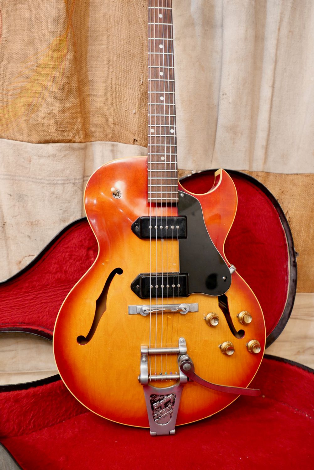 1962 Gibson ES-125 TDC Sunburst w/Bigsby ES-125 TDC