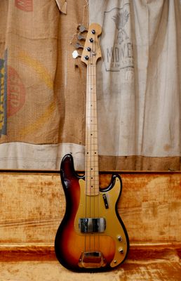 1958 Fender Precision Bass Sunburst Gold-Guard