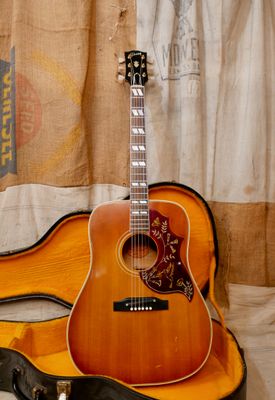 1963 Gibson Hummingbird Sunburst
