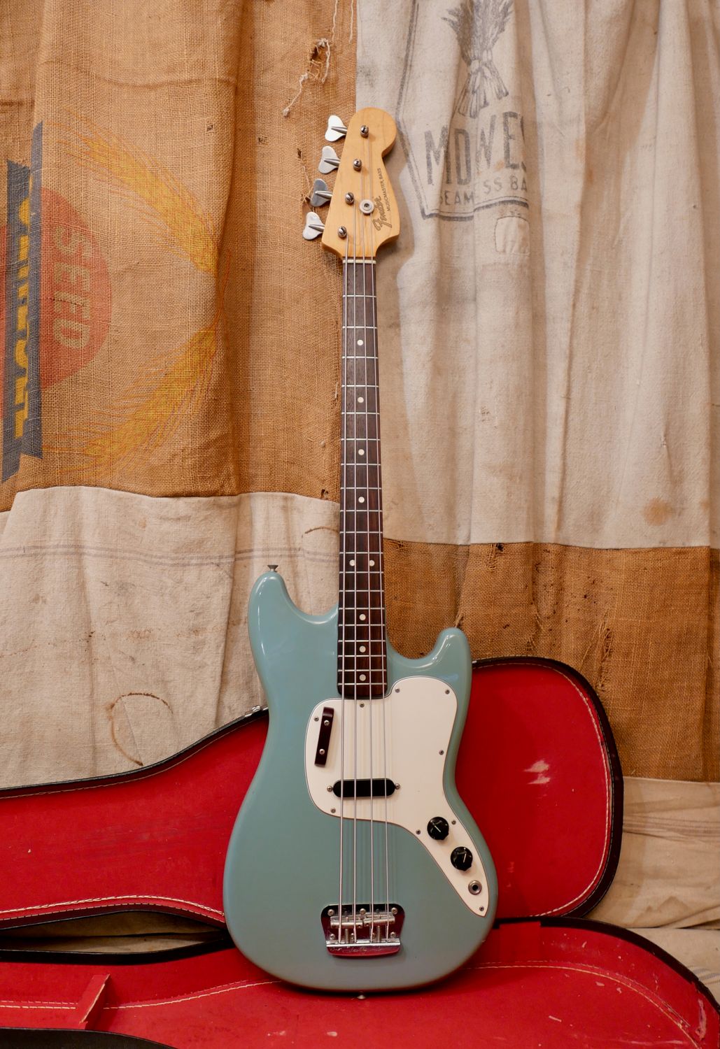 1975 Fender Musicmaster Bass Blue