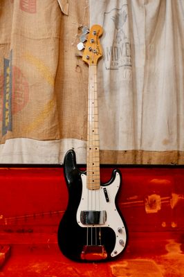 1973 Fender Precision Bass Black