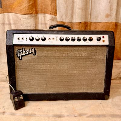 1960s Gibson GA-45RVT Saturn Combo