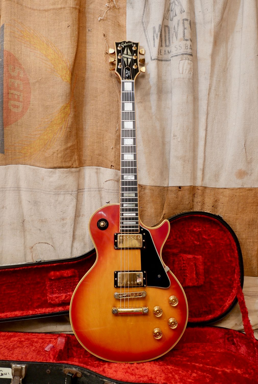 1976 Gibson Les Paul Custom Sunburst (c)