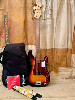 2023 Fender MIJ Traditional 60's Precision Bass Sunburst-Near Mint w/Strap & Bag