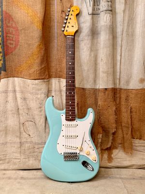 2005 Fender CIJ/MIJ '62 RI Stratocaster Daphne Blue