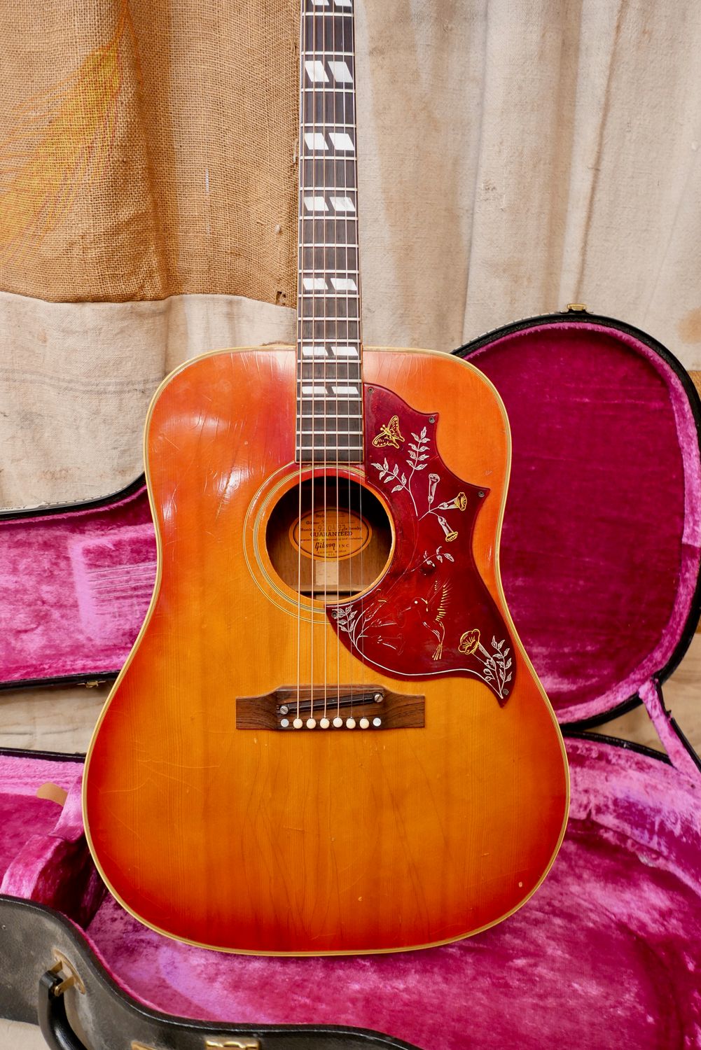 1968 Gibson Hummingbird Cherry Sunburst