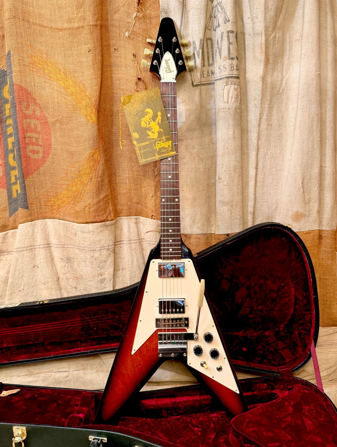 2002 Gibson Historic Custom Shop '67 Flying V Reissue Sunburst w/Maestro Vibrola