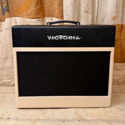 Victoria Silver Sonic Tube Amplifier Two Tone Black White-Bassman 5F6-A (c)