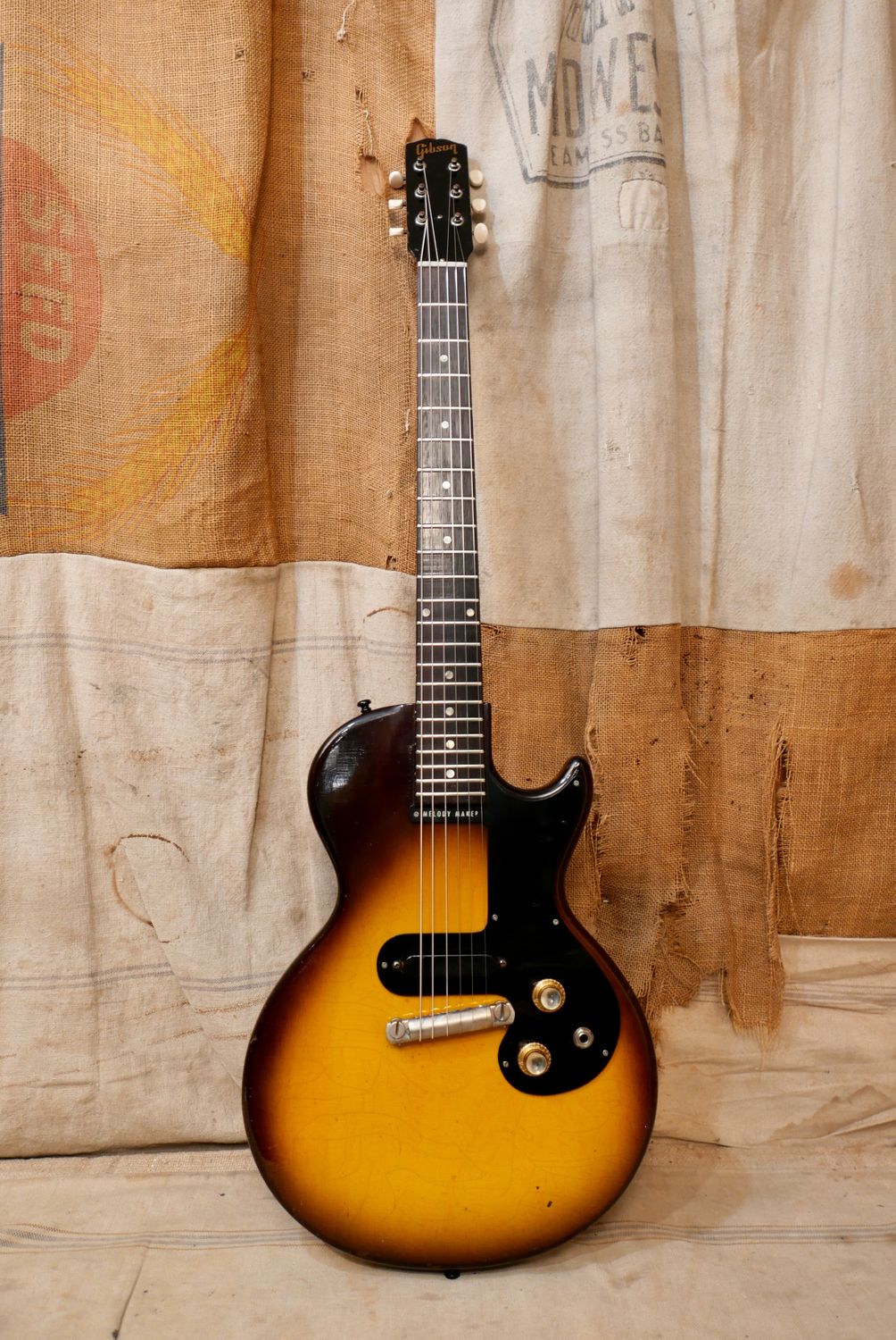 1961 Gibson Melody Maker Sunburst 1D Single Cutaway