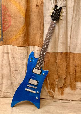 2012 Tom Holmes Company BG Standard Blue Sparkle I121673