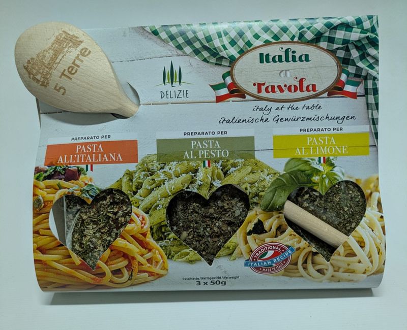 Blue trio with spoon