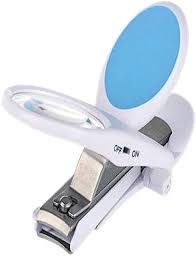 Coupe-ongles avec loupe