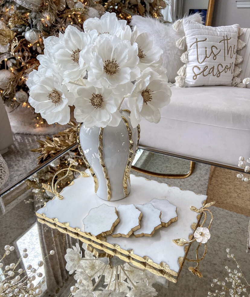 Gold ribbon vase