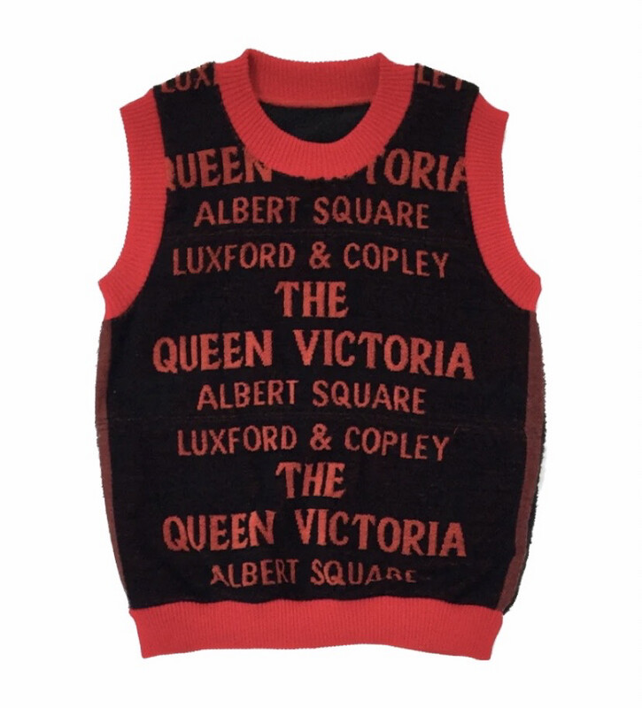 QUEEN VIC BEER TOWEL VEST