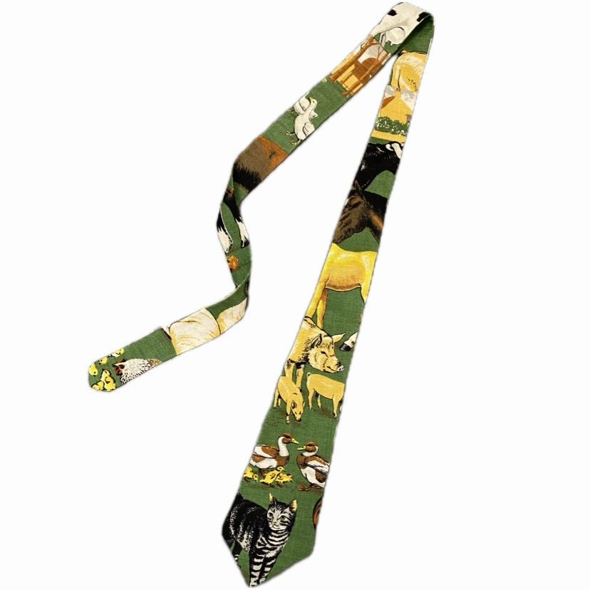 FARM ANIMALS TIE