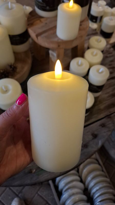 LED Echtwachskerze M