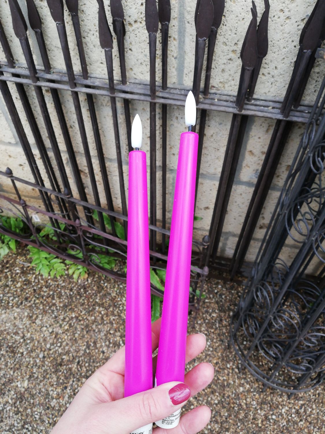 Outdoor LED Stabkerzen 'fuchsia' Outdoor LED Stabkerzen 'fuchsia'