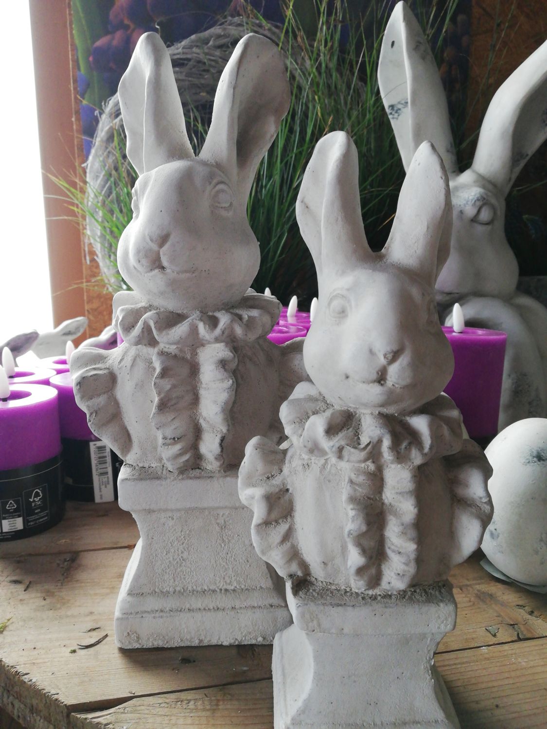 Frau Hase M 'White' Frau Hase M 'White'