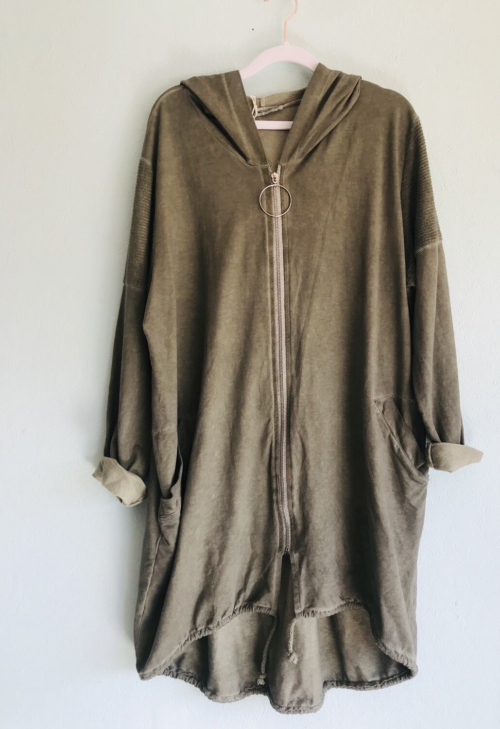 Olive Grüne Jacke mit Kapuze und Leopardenprint langarm