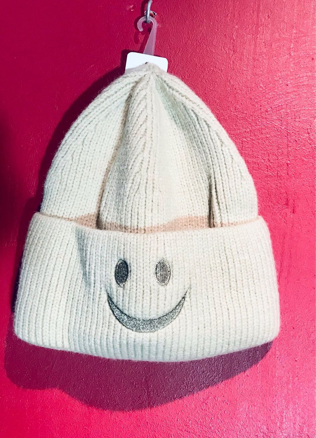 Smiley Mütze gestrickt in Beige