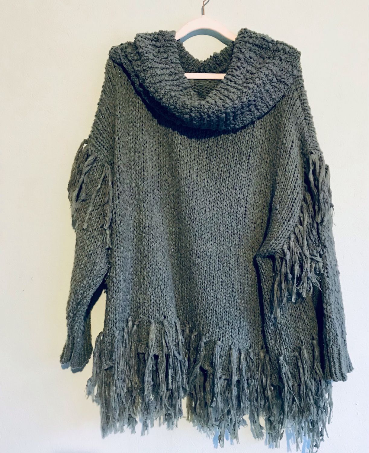 Damen Pullover in  Petrolfarbe