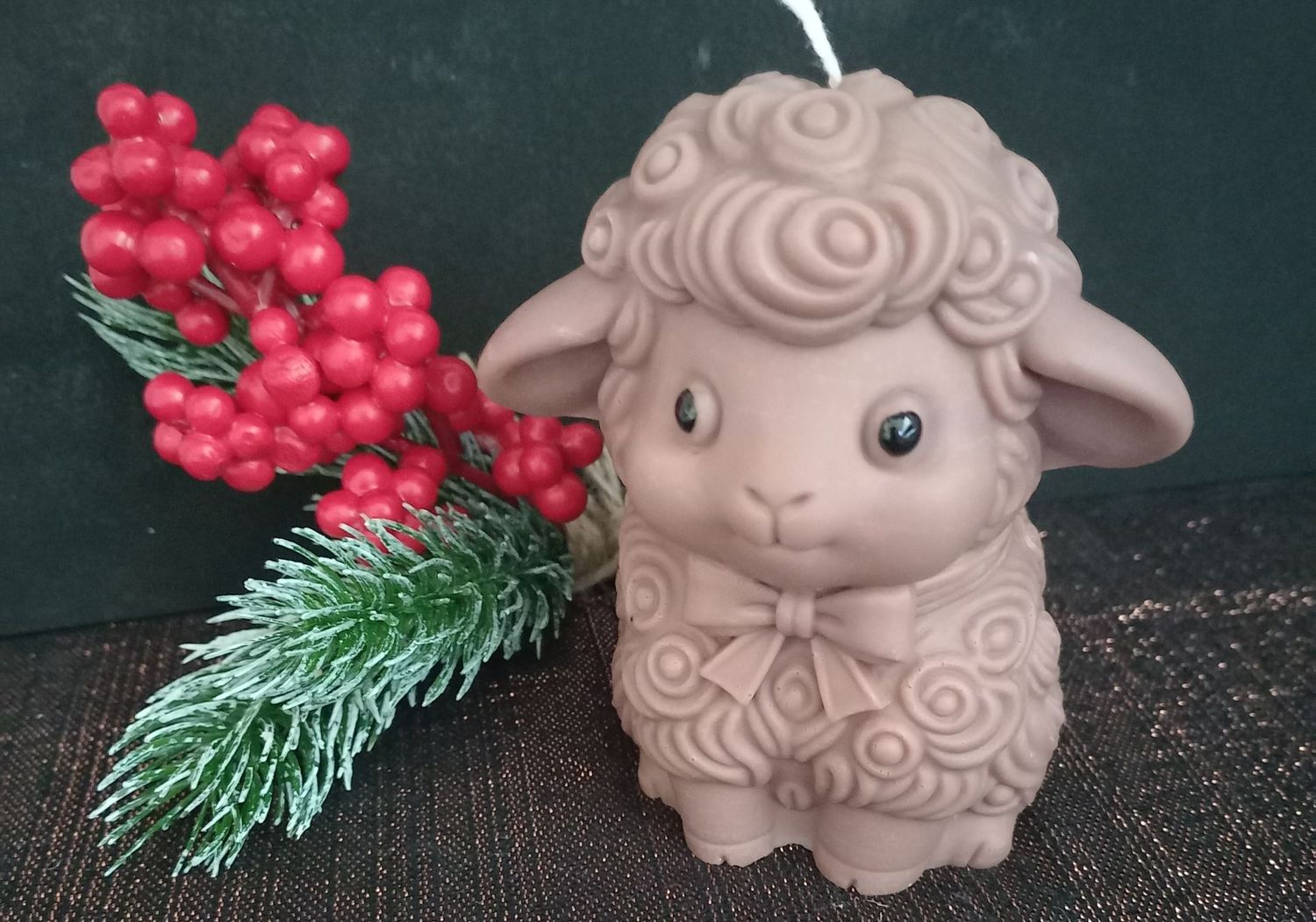 Schaf Kerze in Hellbraun