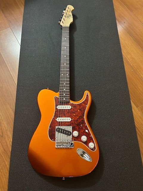 Mario Martin Honcho-Maple Rosewood
