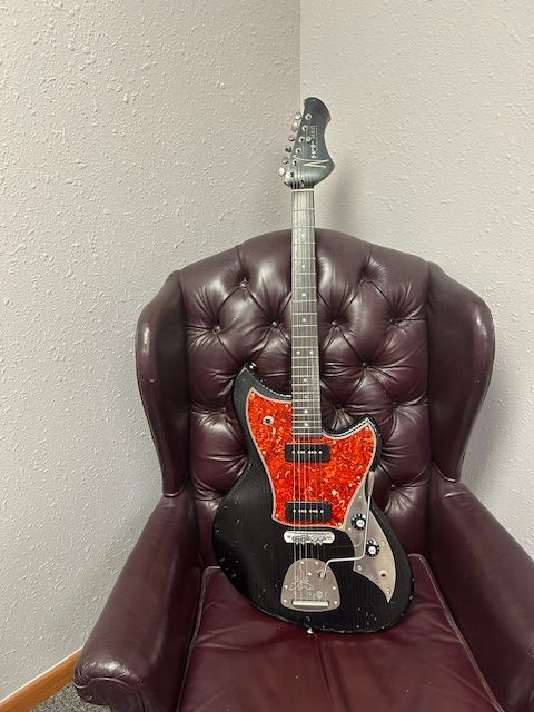 Novo Serus J - Bull Black