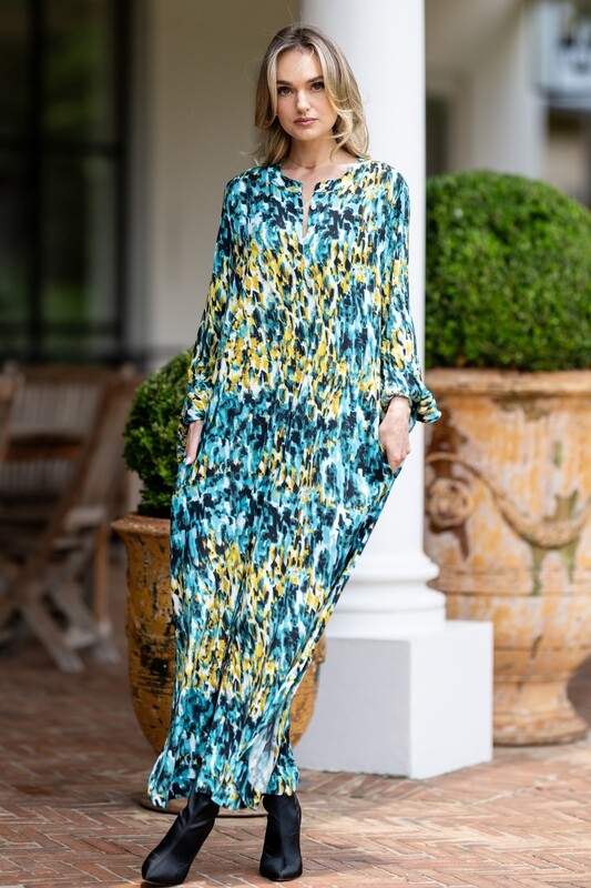 Mastik Mandarin collared, patterned  dress