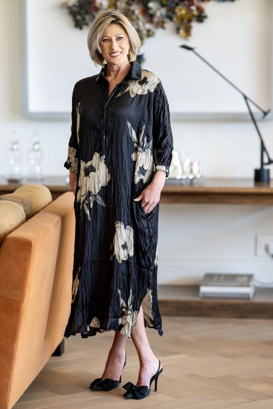 Mastik collar, front pocket dress