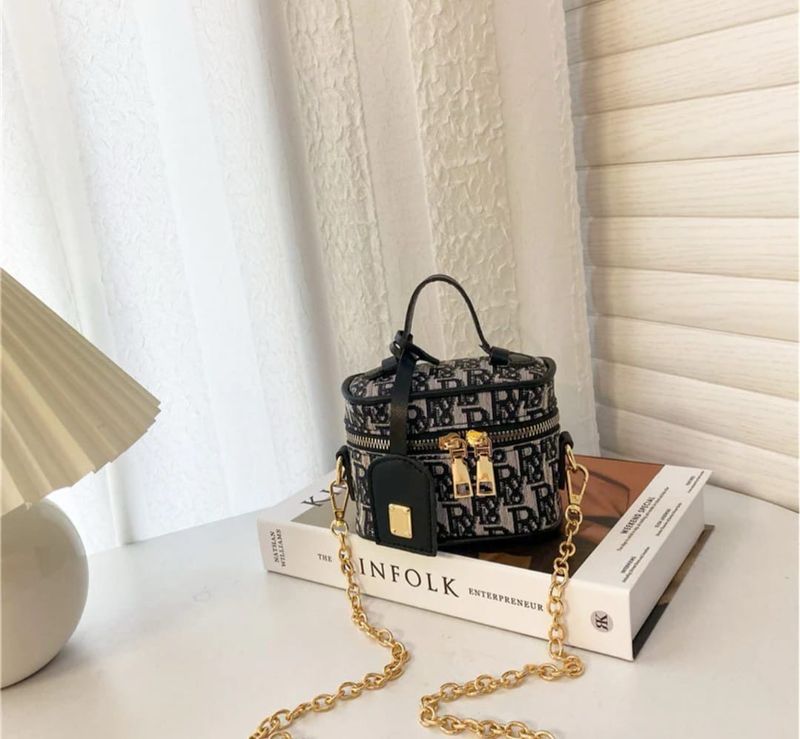 D mini bag