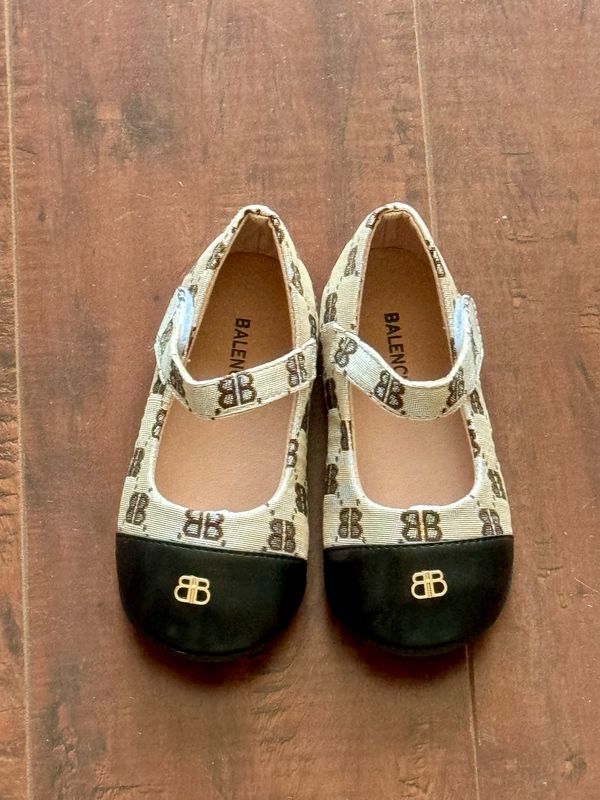 Beige shoes