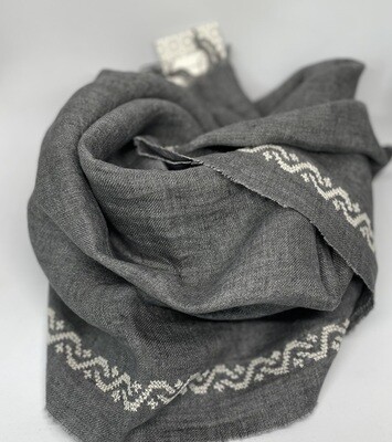 GREY LINEN SHAWL WAVES