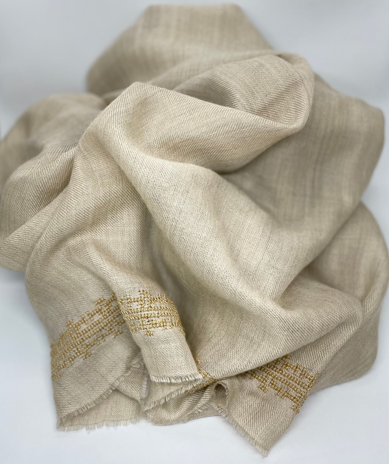 BEIGE CASHMERE &amp; SILK SHAWL