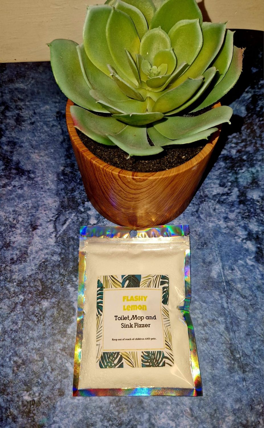 Vanilla coco Toilet &amp; Mop Fizzer