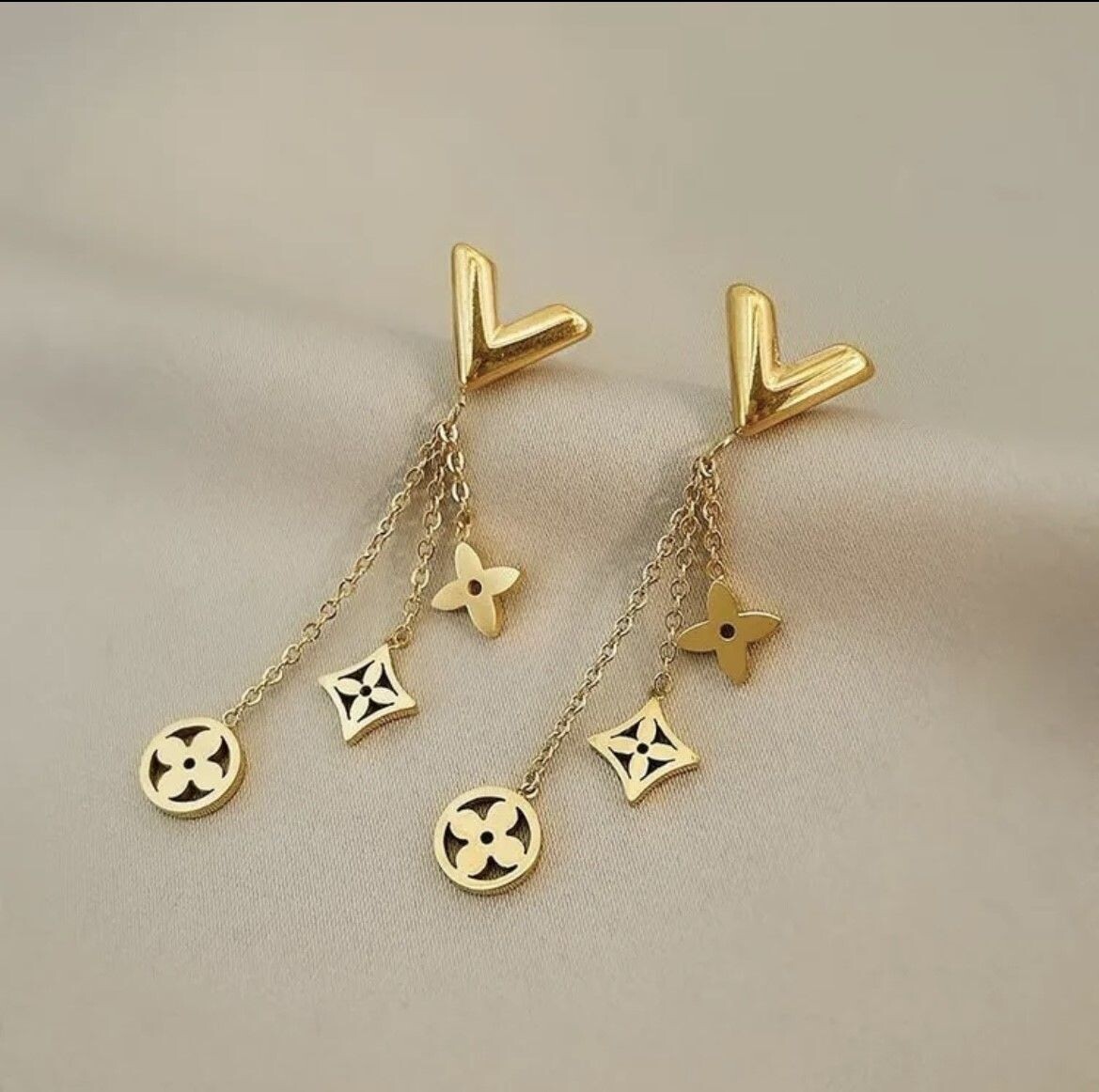 Gold V clover drop earrings