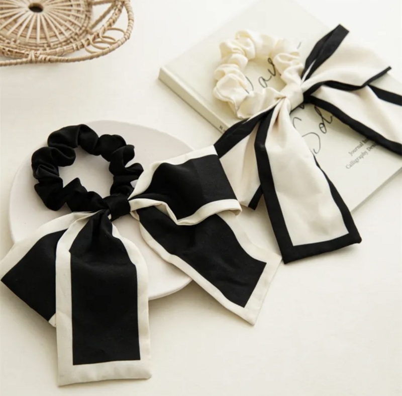 Cream scrunchie with cream & black bow